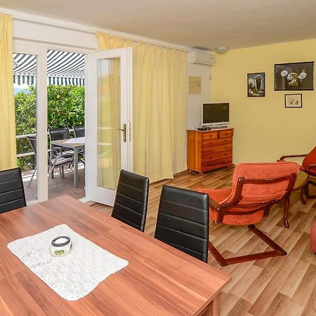 Holiday Home Lovište Esterno foto