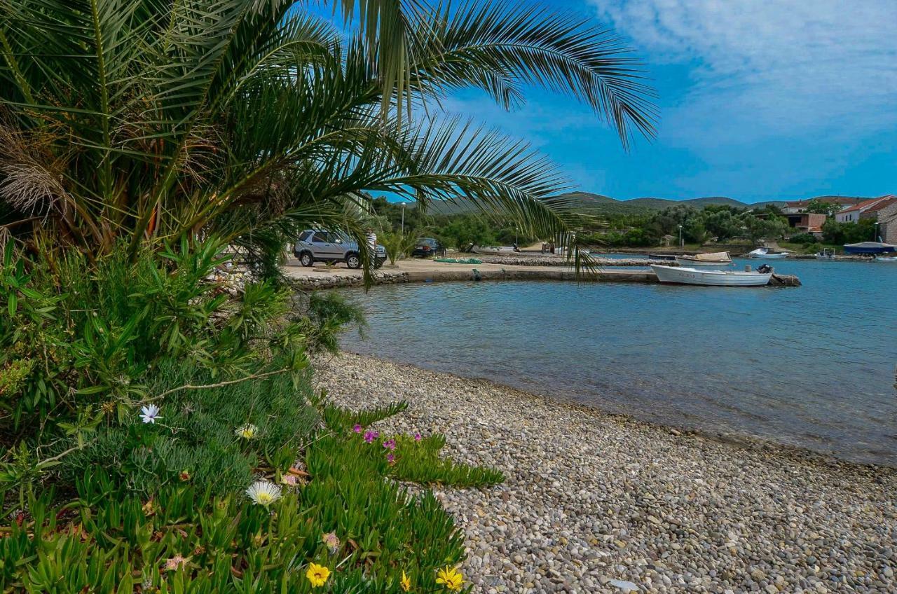 Holiday Home Lovište Esterno foto