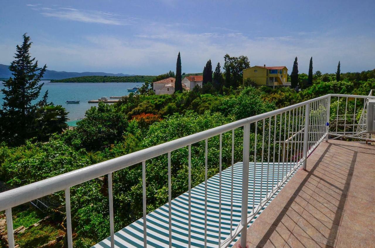 Holiday Home Lovište Esterno foto